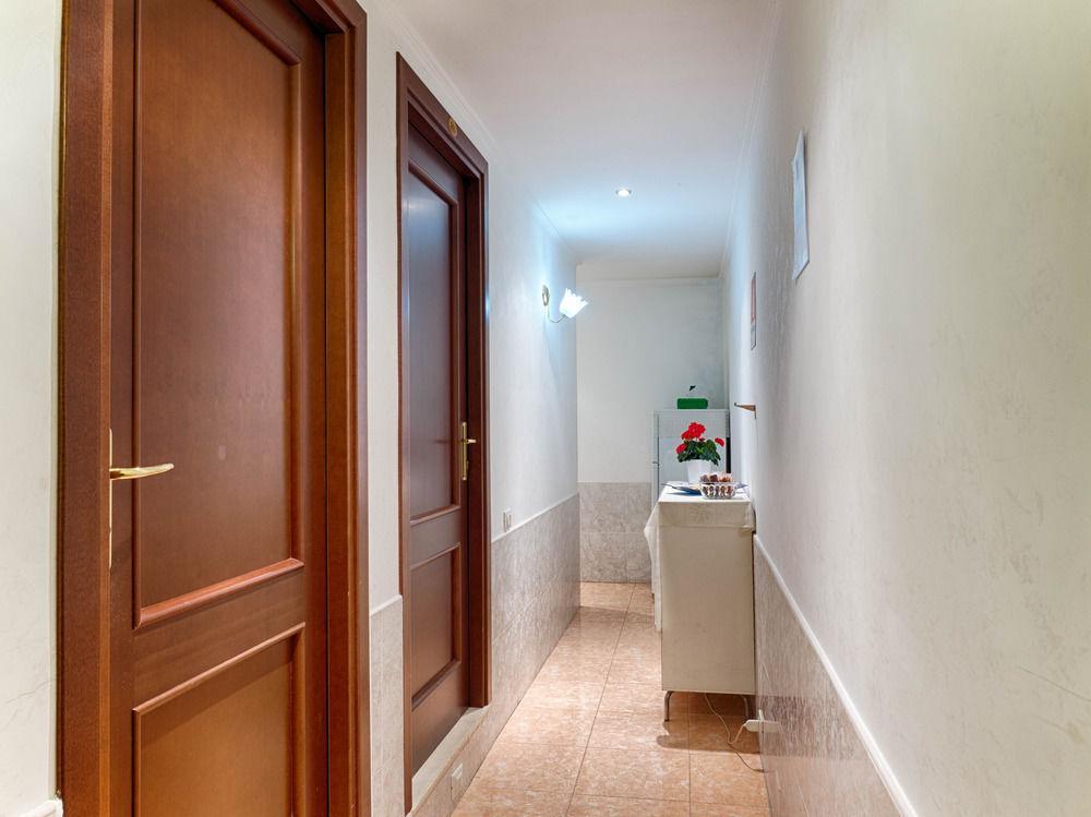 Sunny Guest House Roma Exterior foto