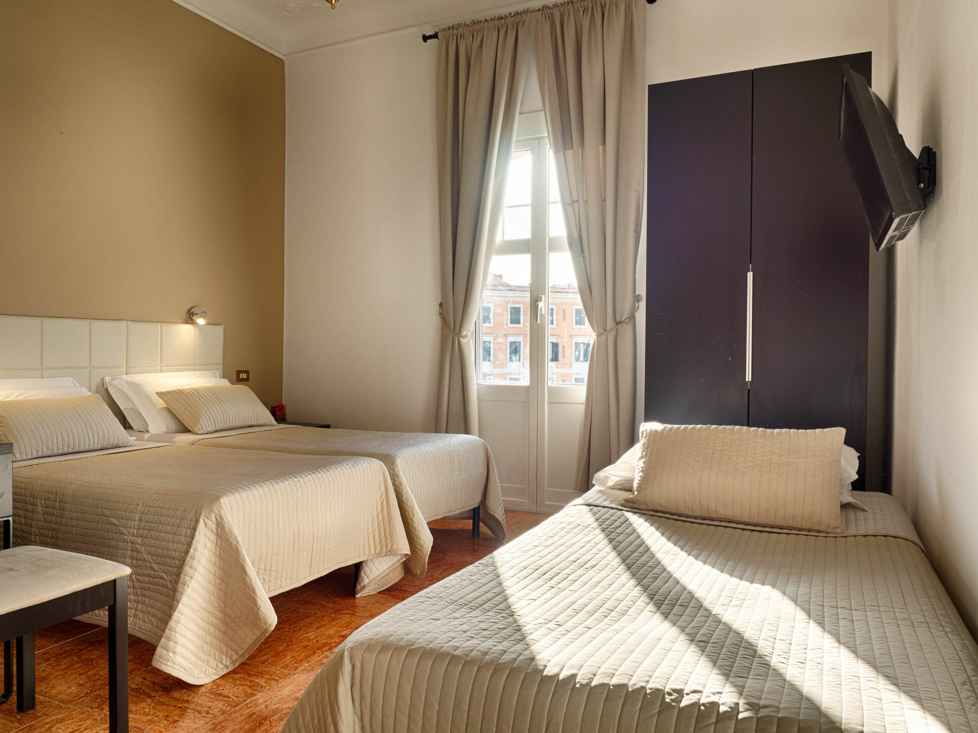 Sunny Guest House Roma Exterior foto